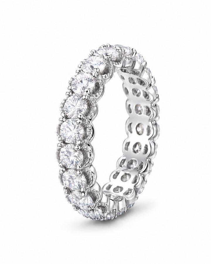 Rivière Ring in sterling silver with brilliant-cut moissanite