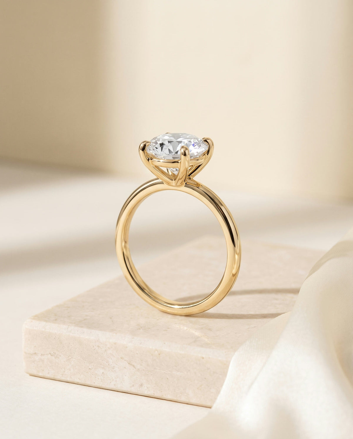 14K, 18K, 24K: what the karat changes (colour, hardness, wear) — Amaurine