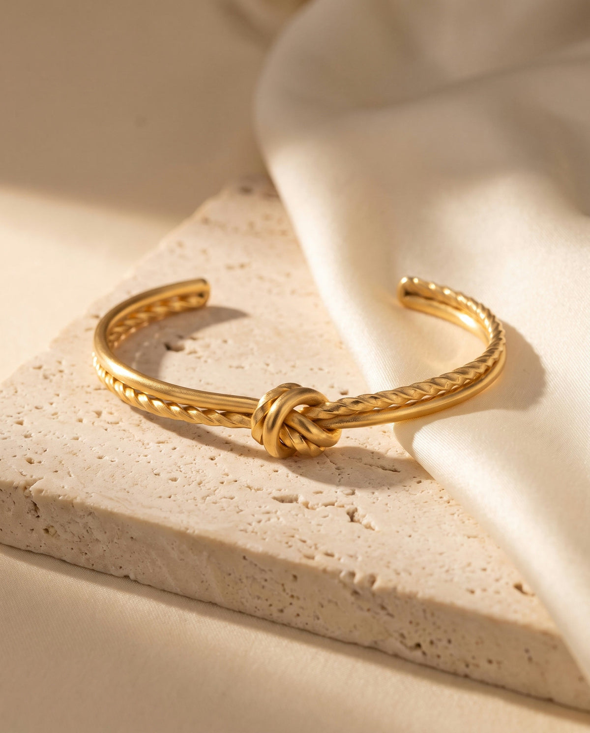 Is gold over steel any good? 18K gold plated stainless steel jewellery explained — Amaurine