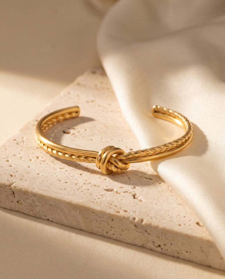 Is gold over steel any good? 18K gold plated stainless steel jewellery explained — Amaurine