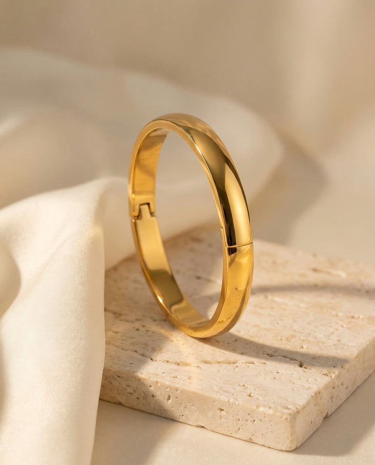 Bracelet, bangle and cuff sizing: how to measure your wrist and hand — Amaurine