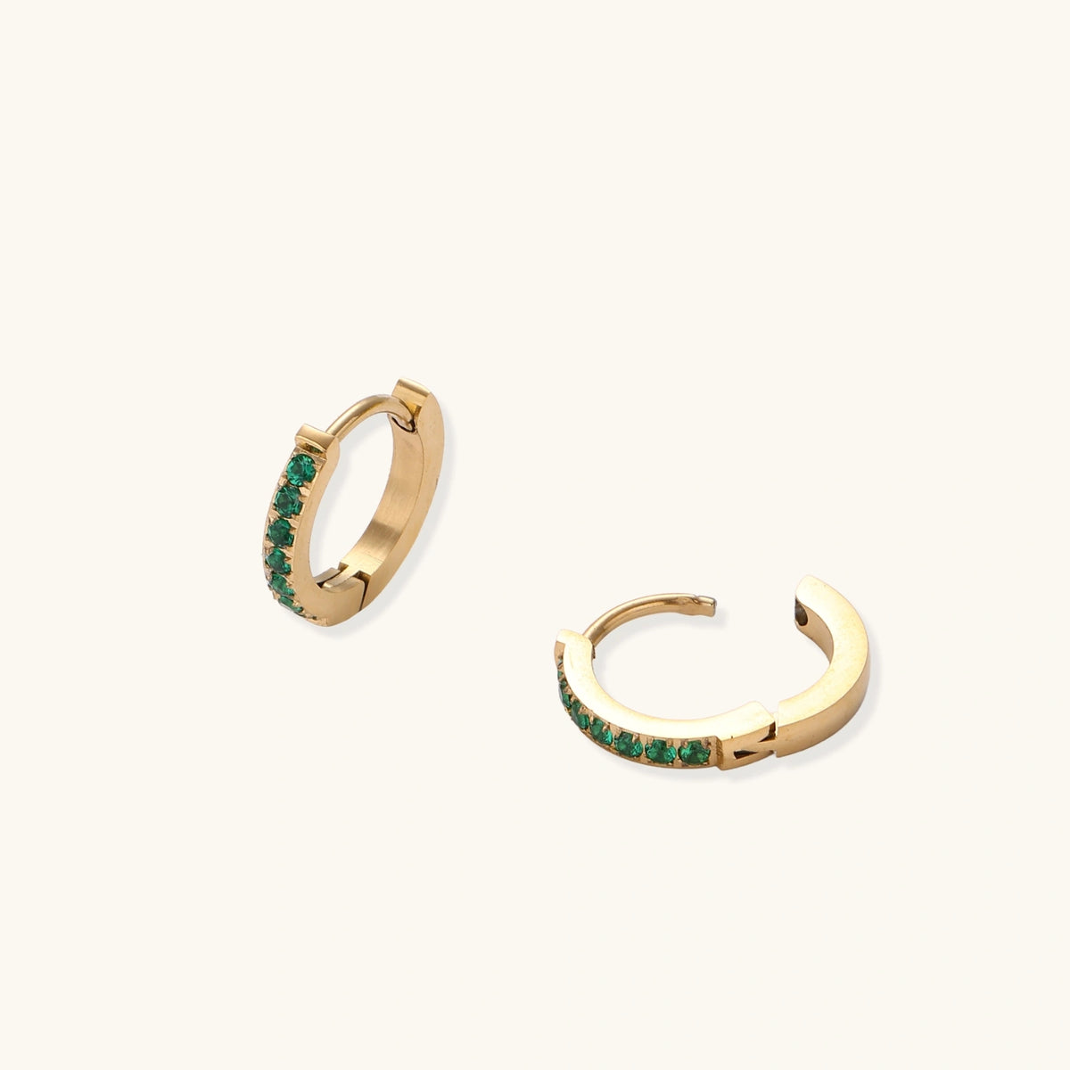 Emerald Energy Huggies — Gold-plated steel — Amaurine (view 3)