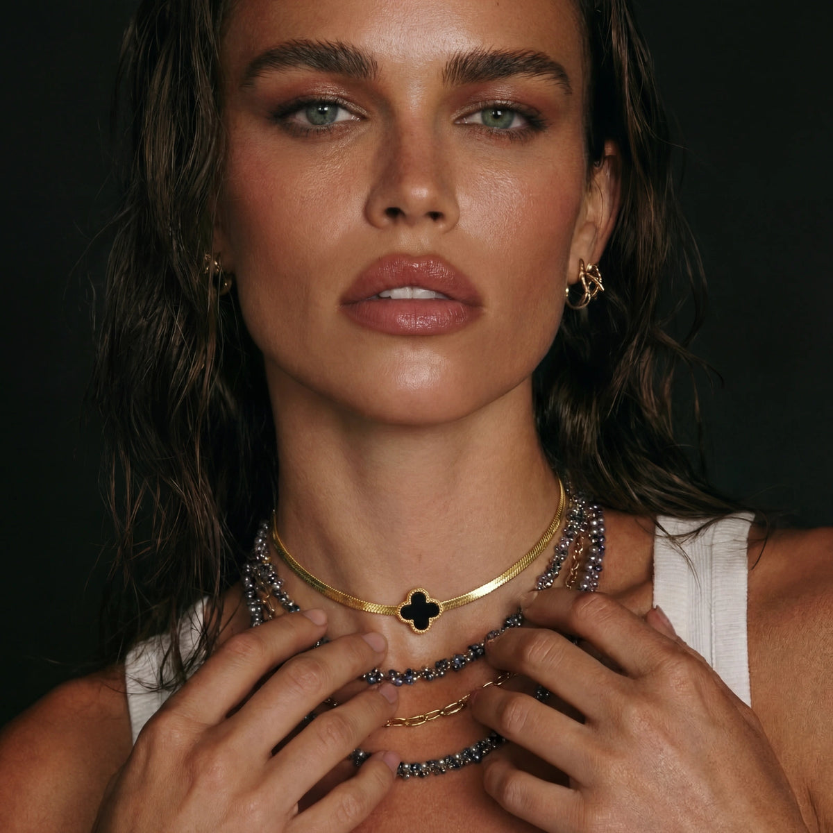 Lucky Clover Necklace — Gold-plated steel — Amaurine (view 6)