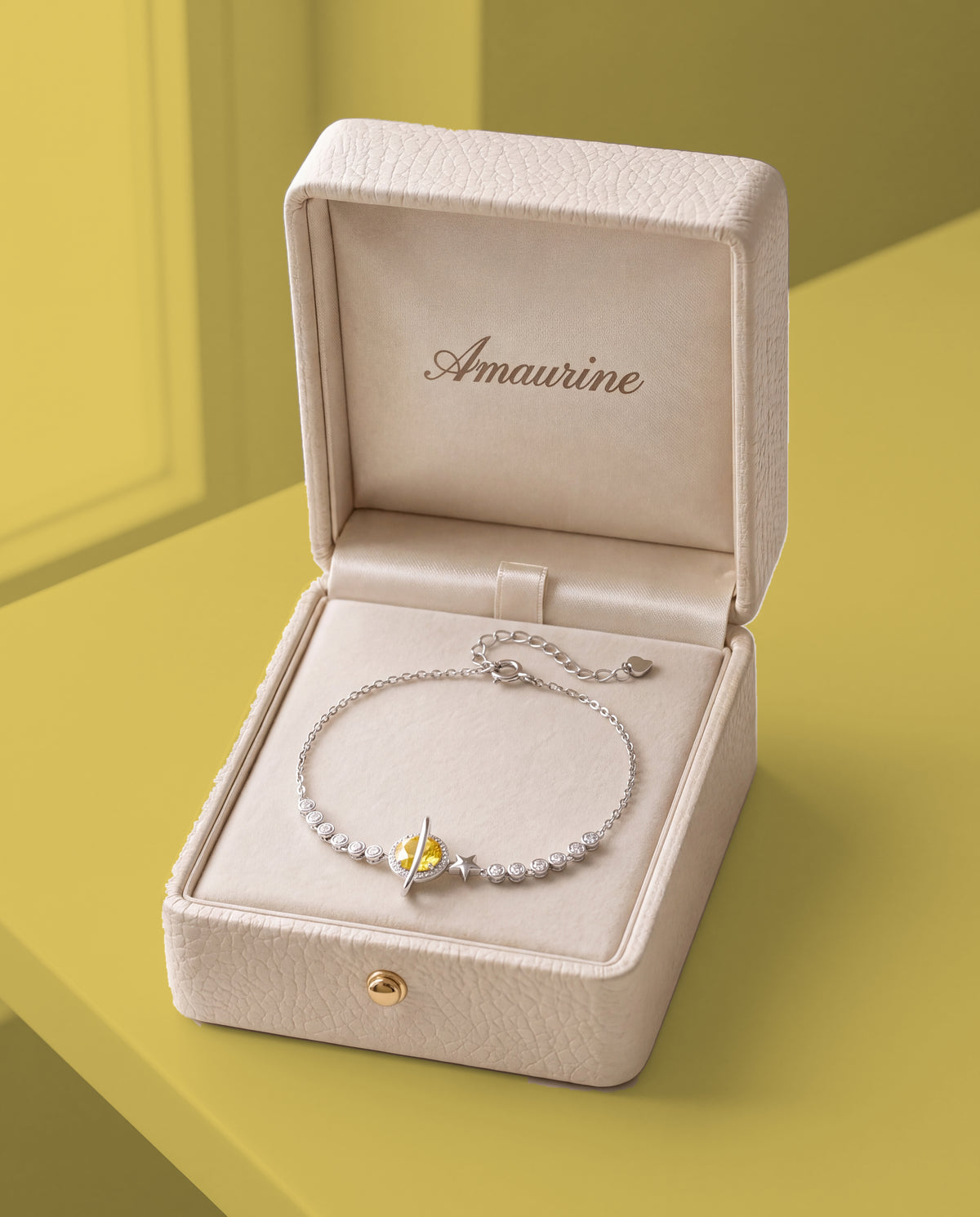 Comète Bracelet — presentation box