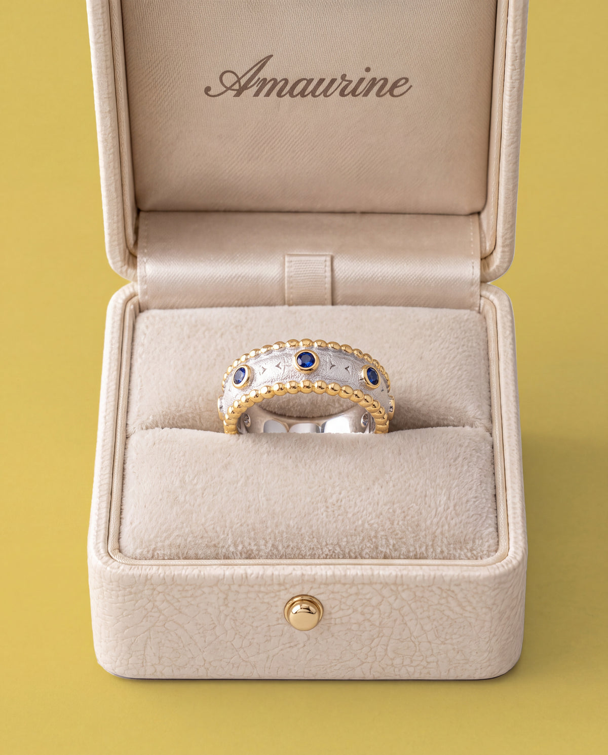 Rivage Band Ring — presentation box