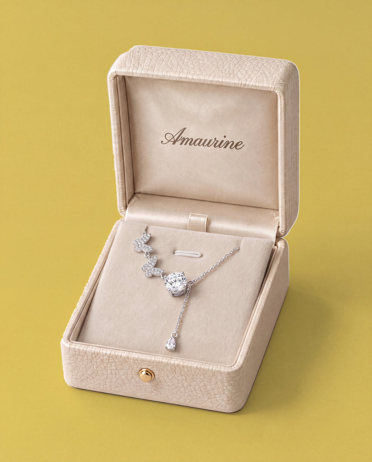 Frisson Lariat — presentation box