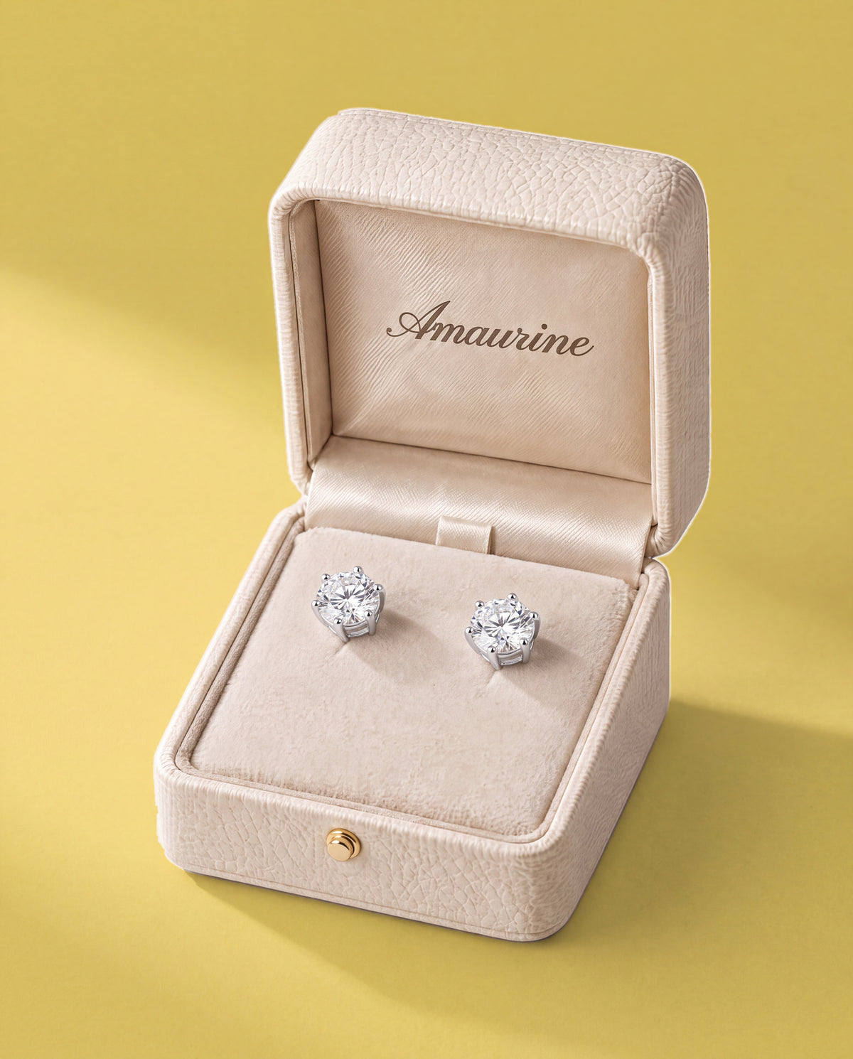 Prélude Moissanite Studs — presentation box