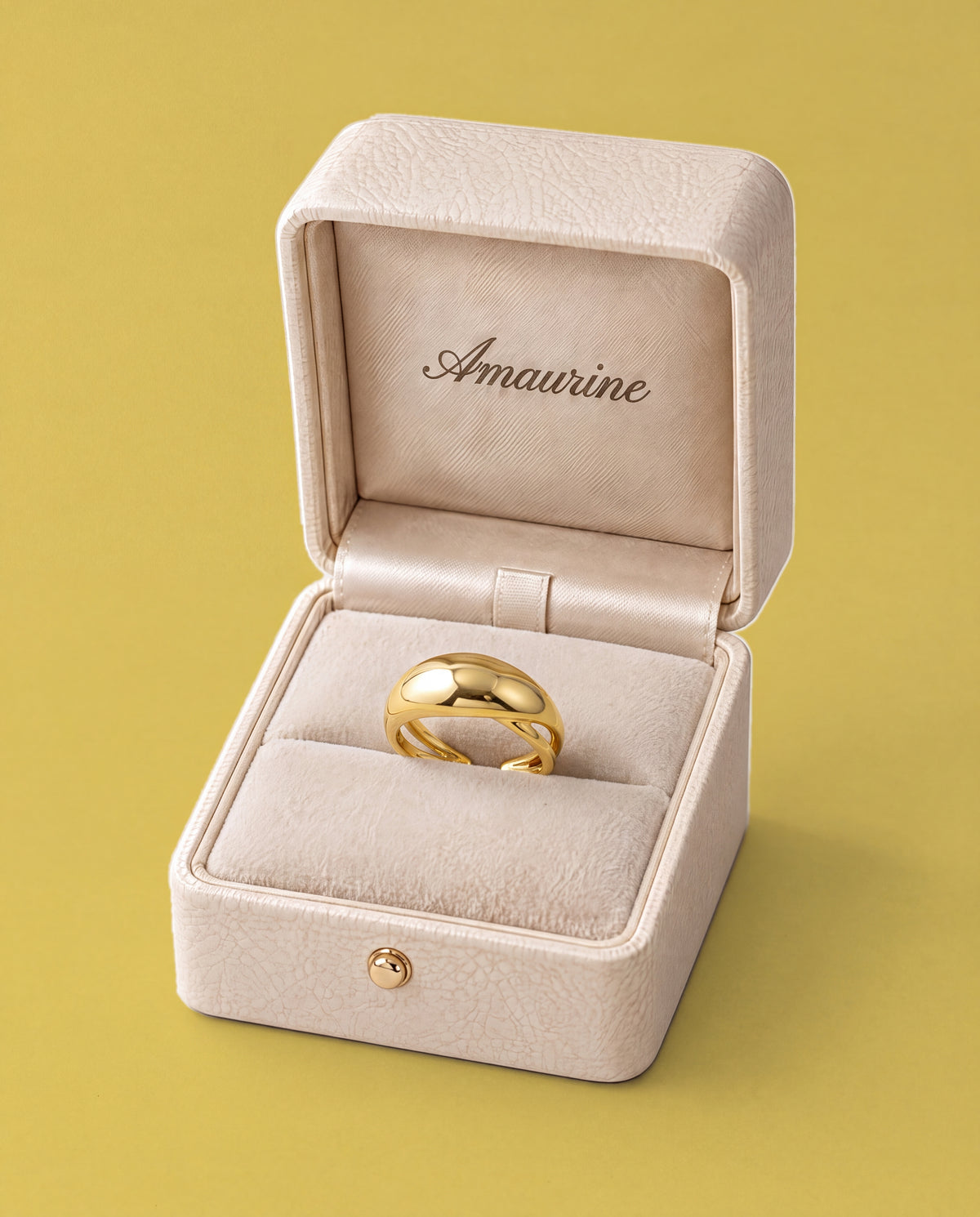 Bombé Dome Ring — presentation box