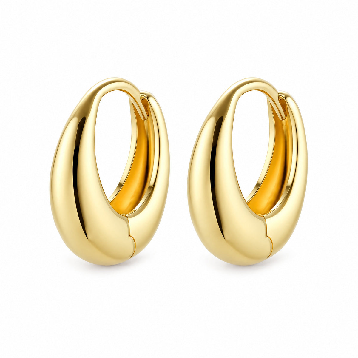Biseau Huggie Hoops — Amaurine