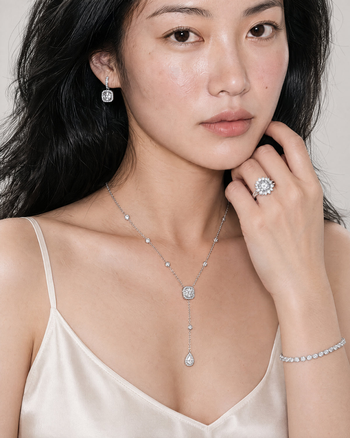 Équinoxe Halo Ring — Amaurine