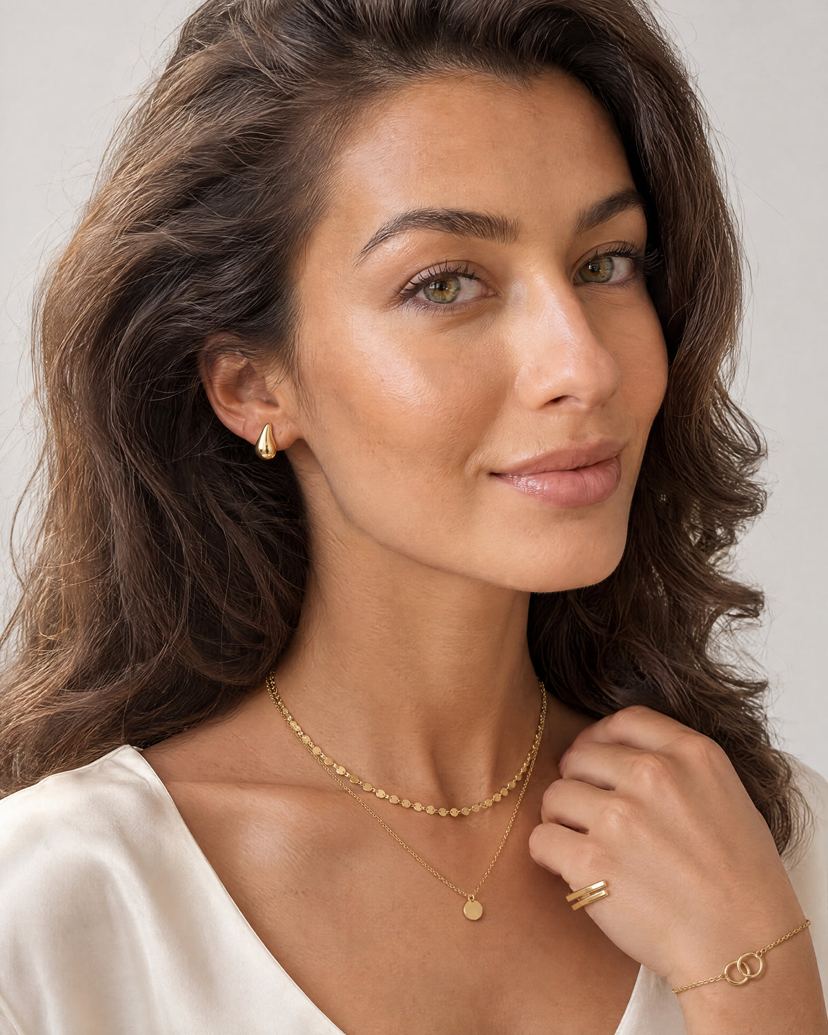 Goutte Teardrop Studs — Amaurine