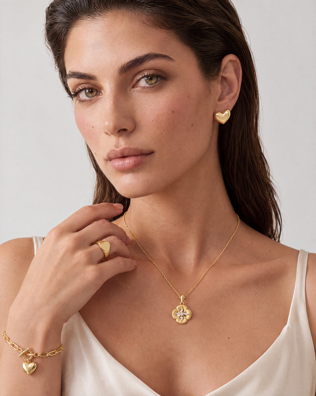 Nervure Heart Studs — Amaurine