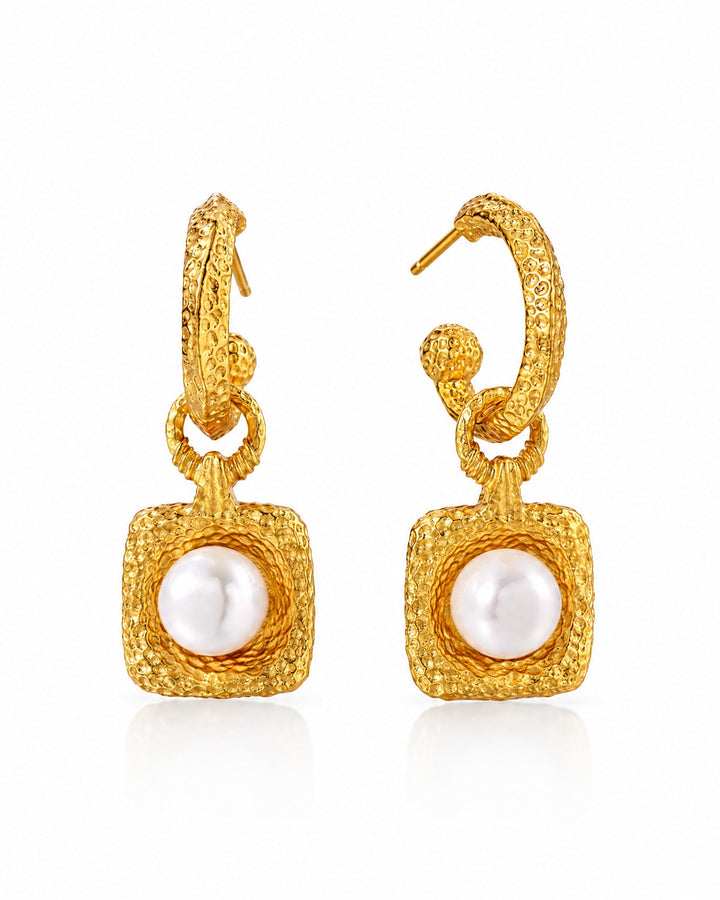Lanterne Pearl Drop Hoops — Amaurine
