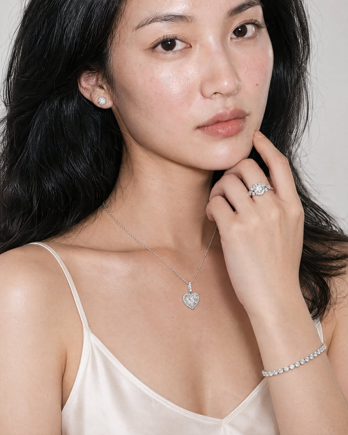 Feuillage Oval Ring — Amaurine
