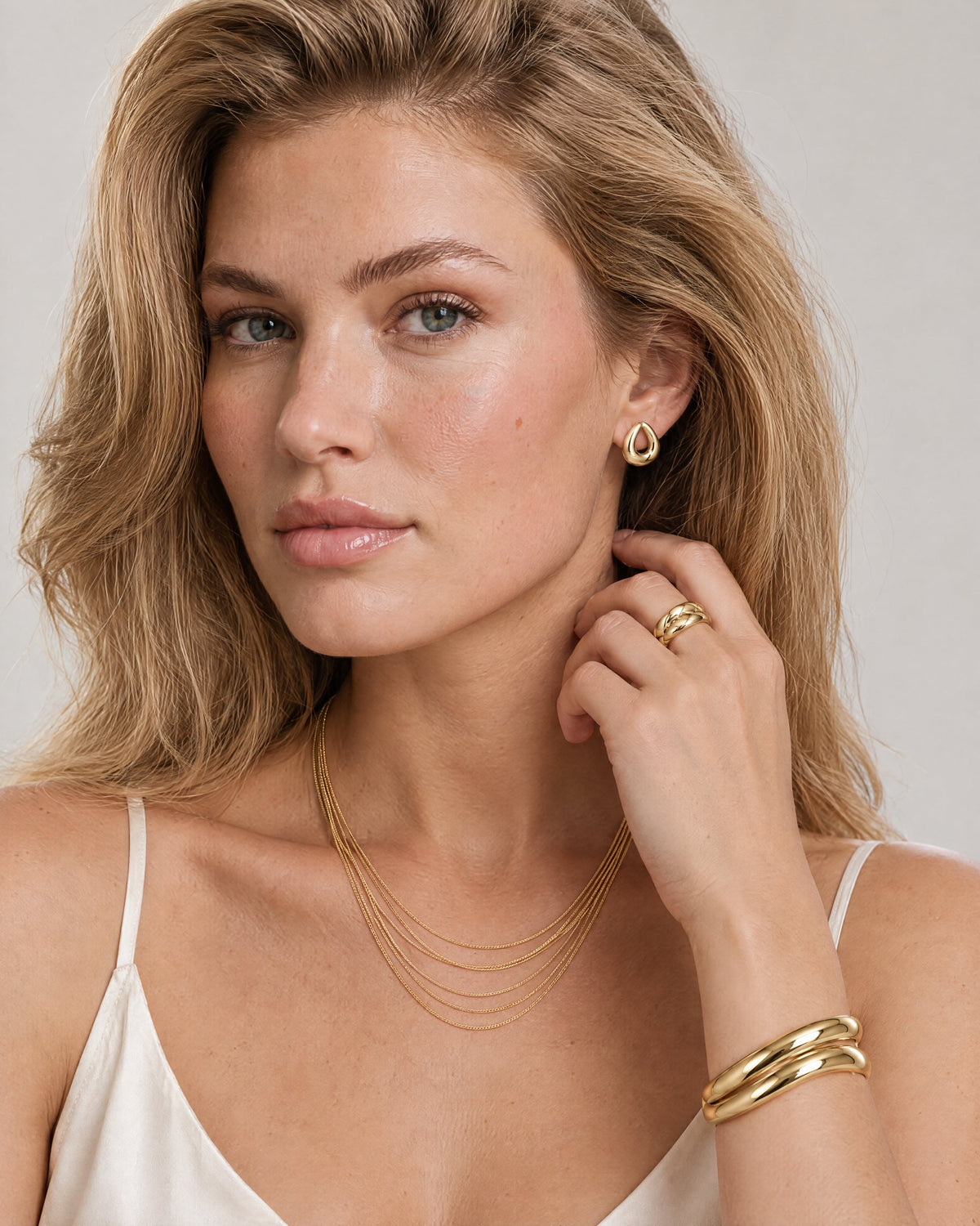 Pinceau Loop Studs — Amaurine