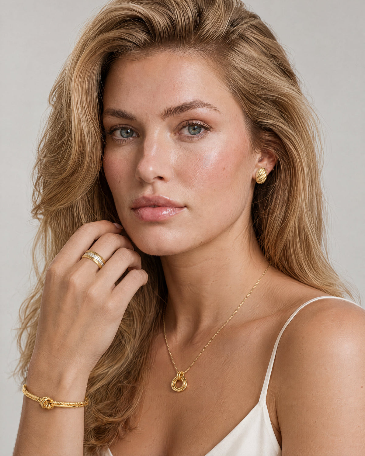 Vrille Dome Studs — Amaurine