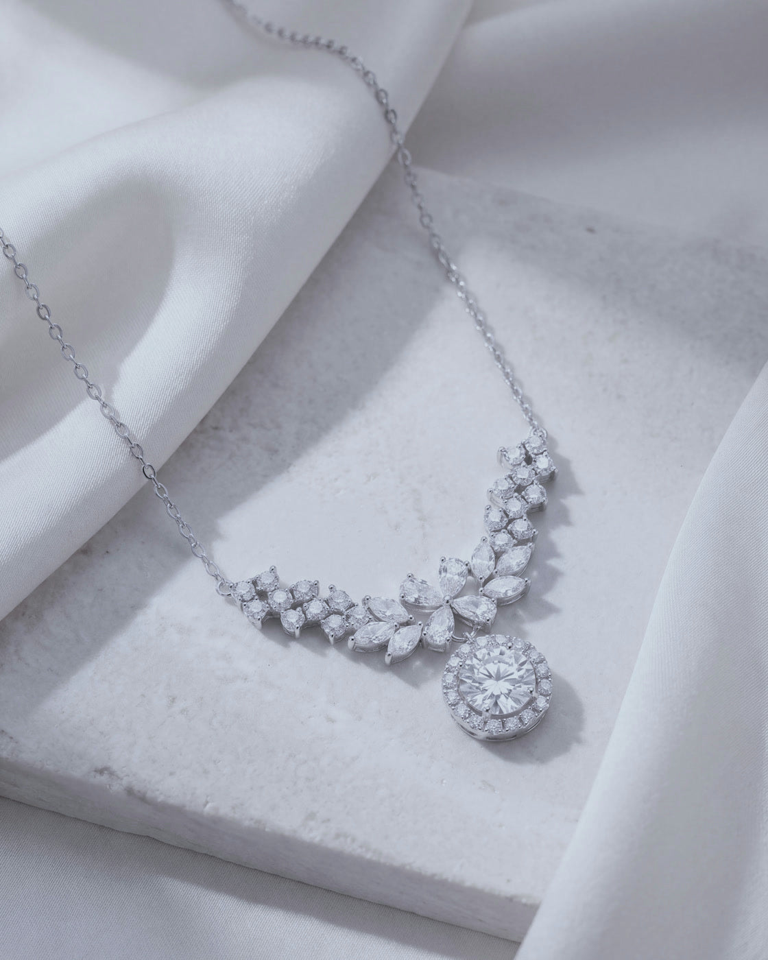 Auréole Wing Necklace — Sterling silver — Amaurine